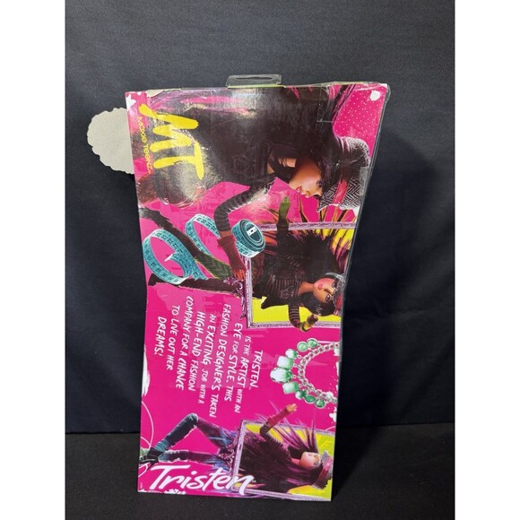 Moxie Teenz Tristen Doll With Interchangeable Wigs MGA Eye Fade FLAW** - Picture 4 of 9